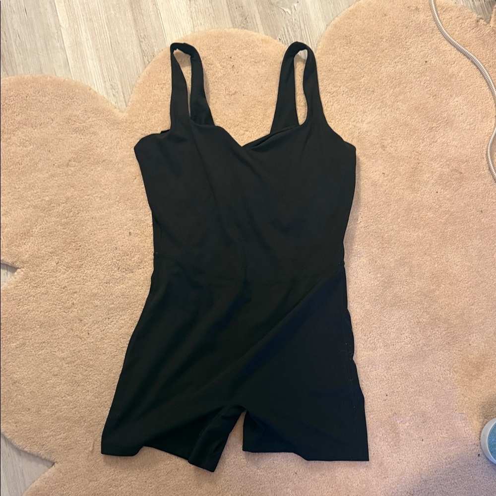 Black fitness romper never worn